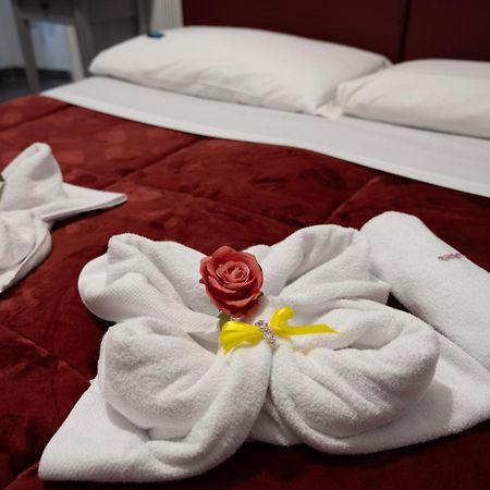 ローマ チェント パッシ ダル ヴァティカーノ Bed & Breakfast エクステリア 写真
